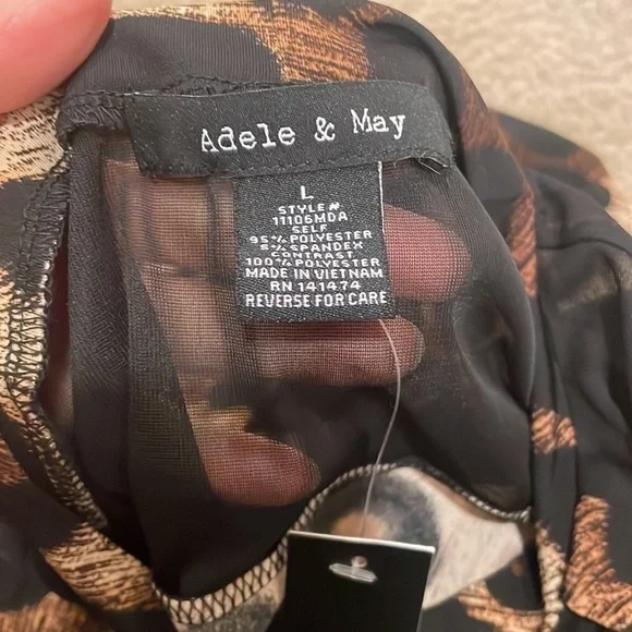 NWT Cute womens top size L chettah print​ - Picture 7 of 7